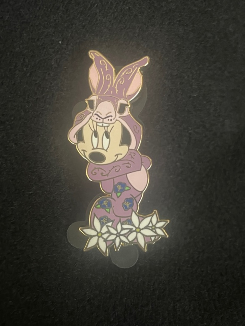 Disney Minnie year of the Rabbit trading pin